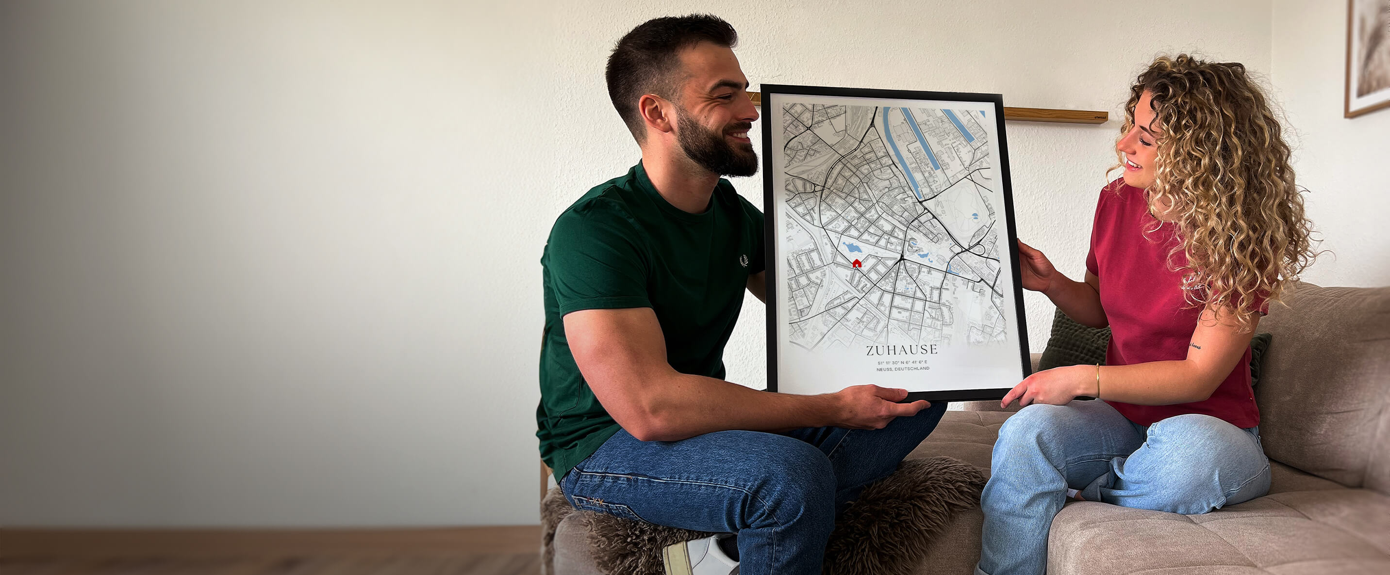 Der Ort, der sich nach Zuhause anfühlt – personalisierte Karte mit Herz