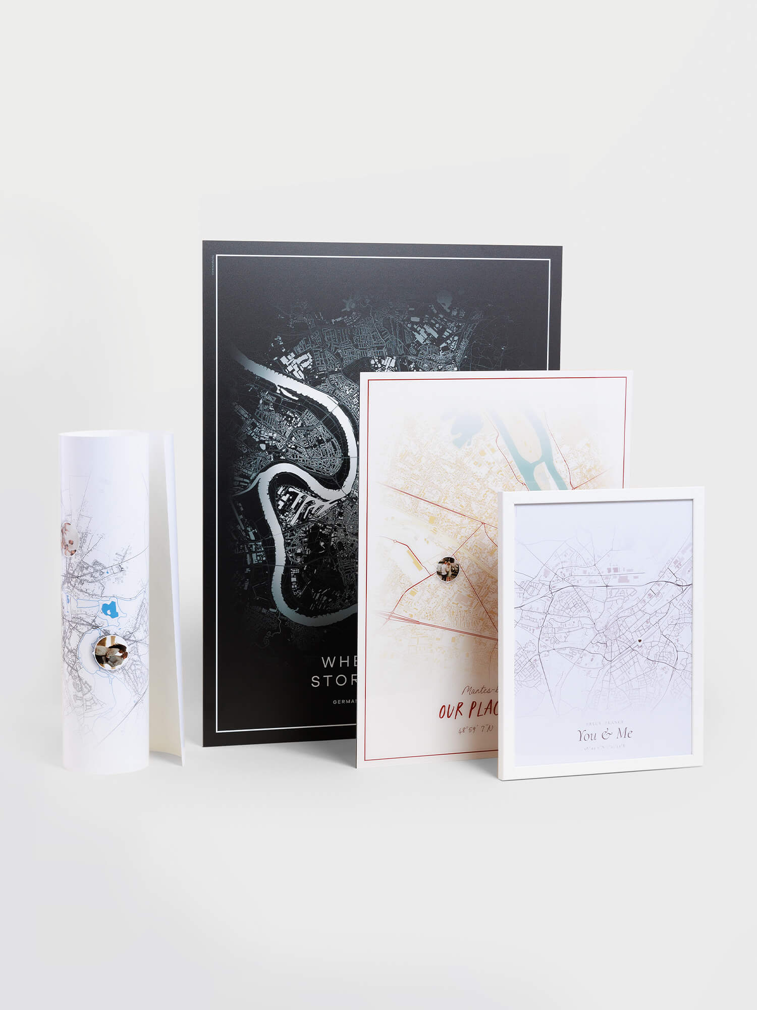 Auswahl personalisierter Stadtkarten in verschiedenen Formaten – gerahmt, als Poster oder gerollt, mit individuellen Koordinaten und persönlicher Widmung